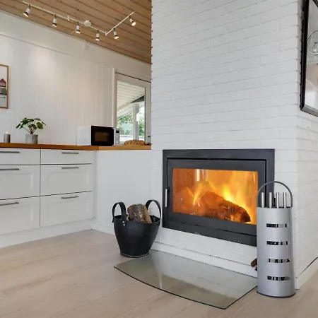 Drine - 700m From The Sea In Djursland And Mols By Interhome Casa vacanze